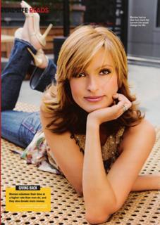 Mariska Hargitay feet photo thumbnail