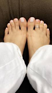 Alaine Crissiê feet photo thumbnail