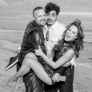 Mariana Ximenes feet photo thumbnail