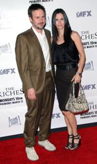 Courteney Cox feet photo thumbnail