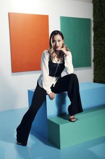 Jamie Chung feet photo thumbnail