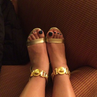 Cardi B feet photo thumbnail