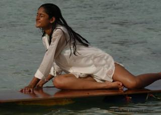 Ileana D'Cruz feet photo thumbnail
