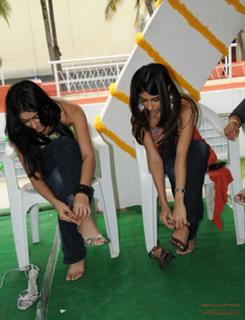 Ileana D'Cruz feet photo thumbnail