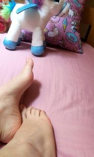 Isa Pes feet photo thumbnail