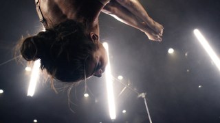 Taylor Hill feet photo thumbnail