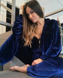 Giorgia Palmas feet photo thumbnail