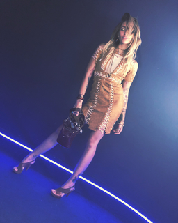 Paris Jackson feet photo thumbnail