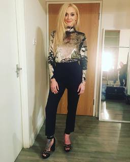 Fearne Cotton feet photo thumbnail