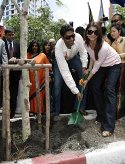 Aishwarya Rai Bachchan feet photo thumbnail