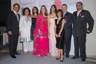 Sonam Kapoor feet photo thumbnail