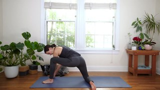 Adriene Mishler feet photo thumbnail