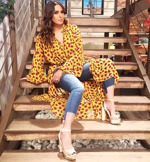 Galilea Montijo feet photo thumbnail