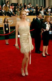Heather Graham feet photo 5