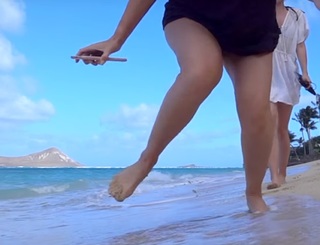 Justine Ezarik feet photo thumbnail