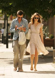 Keira Knightley feet photo thumbnail
