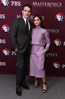 Jenna Coleman feet photo thumbnail