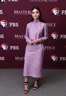 Jenna Coleman feet photo thumbnail