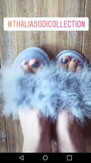 Thalía feet photo thumbnail