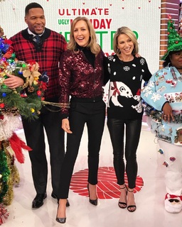 Amy Robach feet photo thumbnail