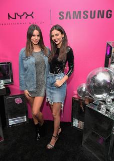 Victoria Justice feet photo thumbnail