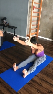 Gracyanne Barbosa feet photo thumbnail