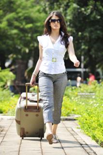 Aishwarya Rai Bachchan feet photo thumbnail