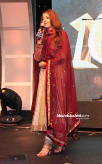 Aishwarya Rai Bachchan feet photo thumbnail