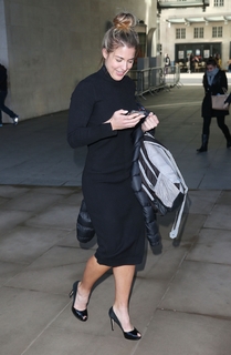 Gemma Atkinson feet photo thumbnail