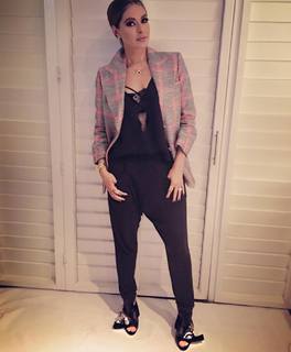 Galilea Montijo feet photo thumbnail
