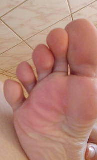 Isa Pes feet photo thumbnail