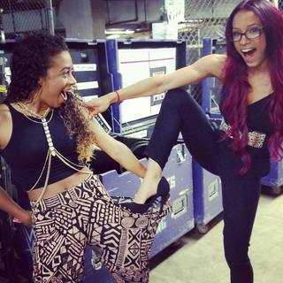 Sasha Banks feet photo thumbnail