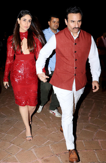 Kareena Kapoor feet photo thumbnail