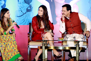 Kareena Kapoor feet photo thumbnail