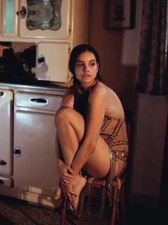Barbara Palvin feet photo thumbnail