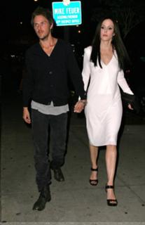 Mary-Louise Parker feet photo thumbnail