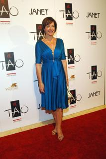 Allison Janney feet photo thumbnail