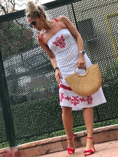 Adriane Galisteu feet photo thumbnail