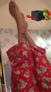 Fearne Cotton feet photo thumbnail