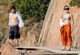 Marion Cotillard feet photo thumbnail