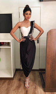 Shilpa Shetty Kundra feet photo thumbnail