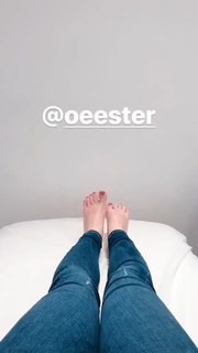 Marina Ruy Barbosa feet photo thumbnail