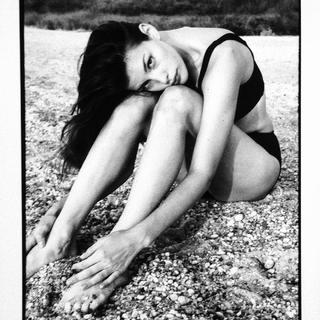 Liv Tyler feet photo thumbnail