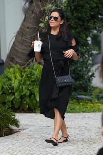 Eva Longoria feet photo thumbnail