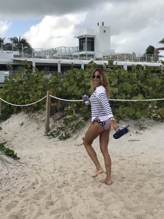 Kelly Bensimon feet photo thumbnail
