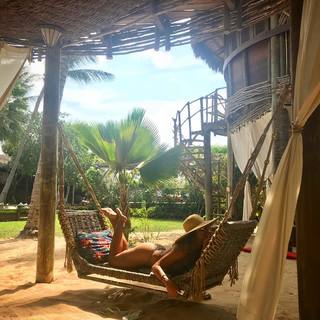 Juliana Paes feet photo thumbnail