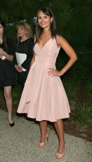 Jordana Brewster feet photo thumbnail