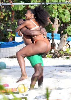Serena Williams feet photo thumbnail