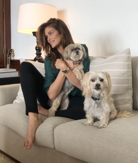 Cindy Crawford feet photo thumbnail