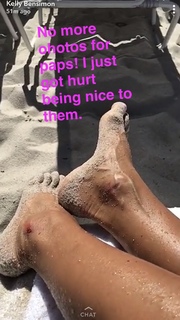 Kelly Bensimon feet photo thumbnail